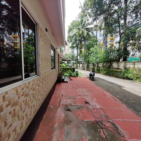 Apartamento Fresh Up In Guruvayur Krishnendhu Residency Exterior foto